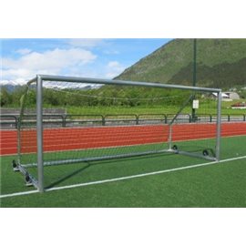 Fotballmål i aluminium, med nett 7,32 x 2,44m